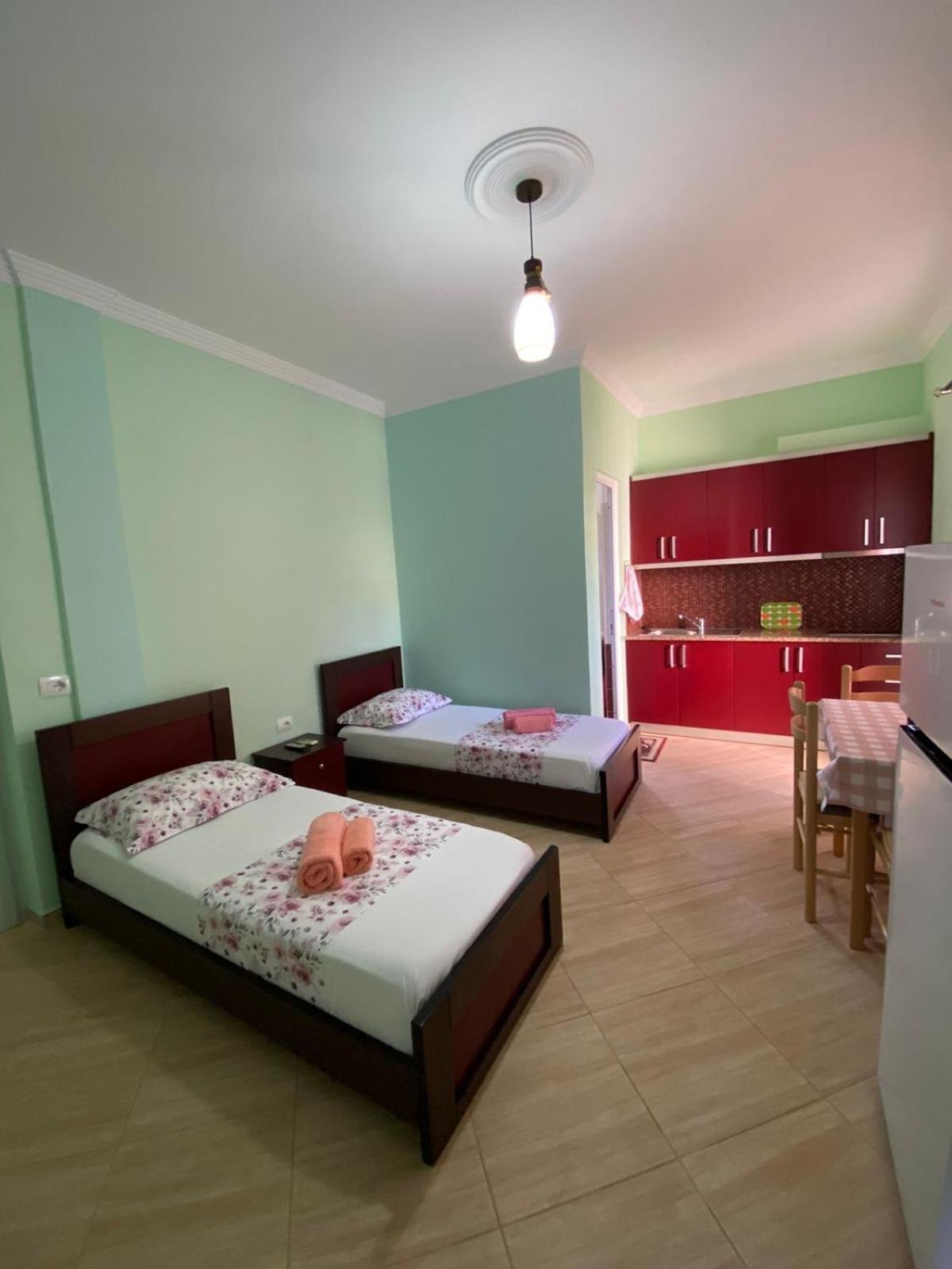 Vila Garden Ksamil Exterior foto